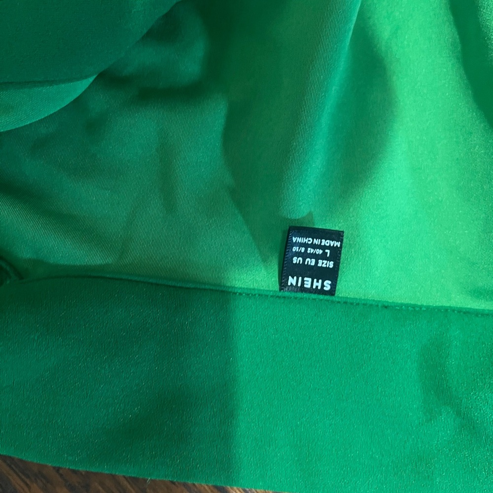 SHEIN Emerald Green Apparel
